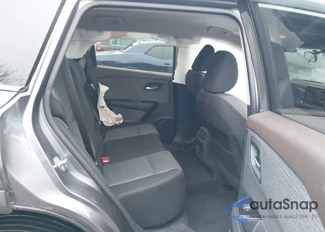 2022 Nissan Rogue Sv Intelligent Awd z USA, uszkodzony, nr VIN 5N1BT3BB5NC734506